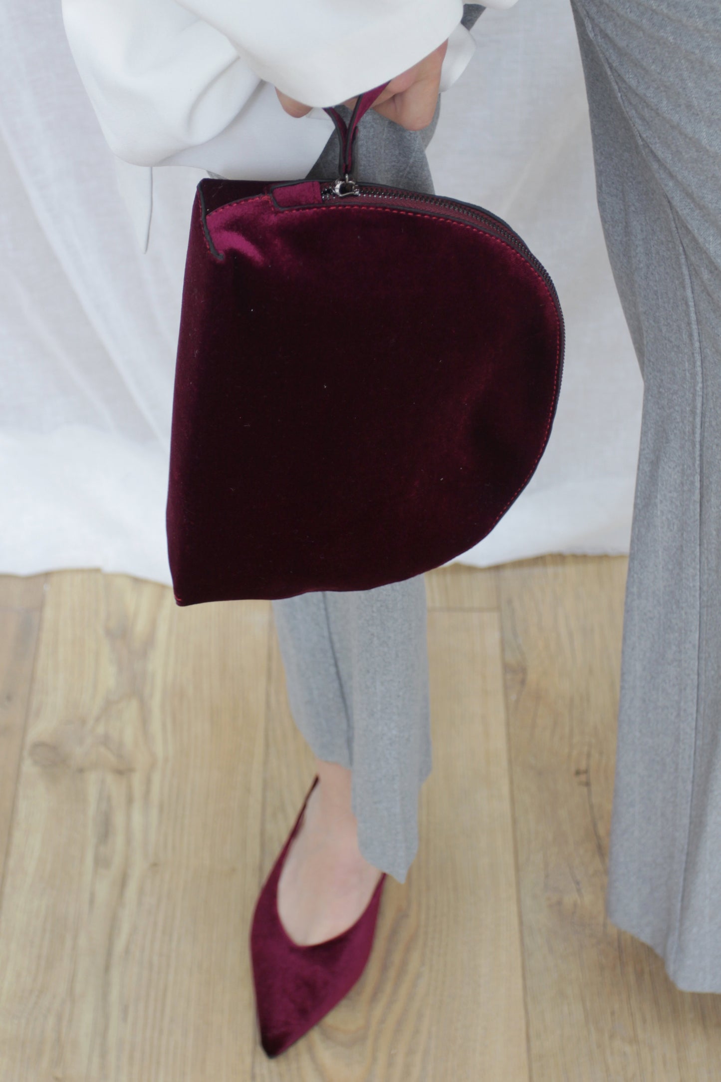 MIGRI Velvet Dome Pouch