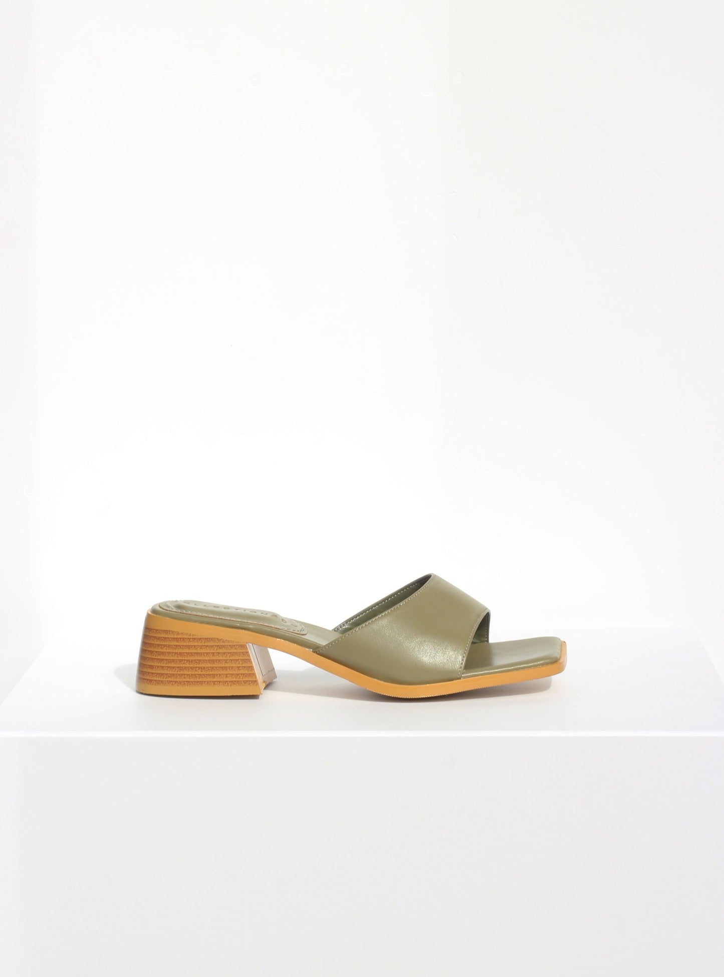 PIA Mule, Olive Green