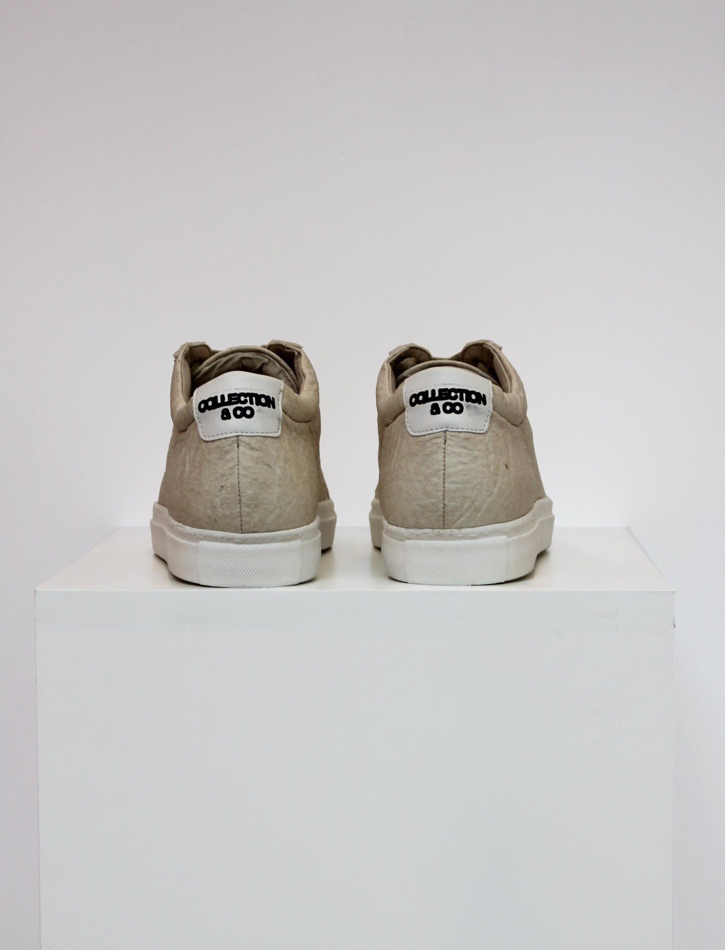 KARPOS Off-White Piñatex® Unisex Sneaker